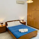 Апартаменты Marina House