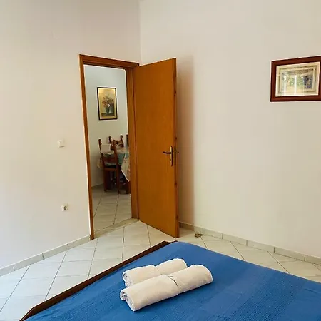 아파트 Marina House *