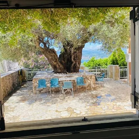 Apartment Marina House Farsa
