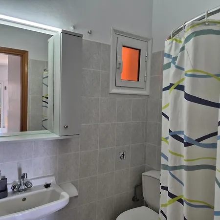 Marina House Farsa