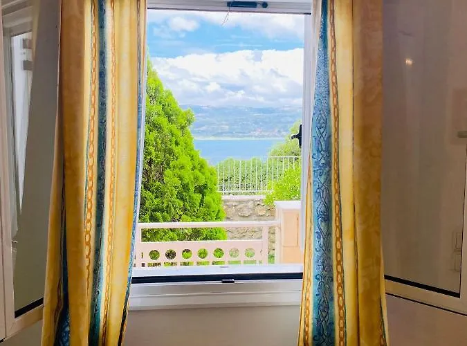 아파트 Marina House Fársa