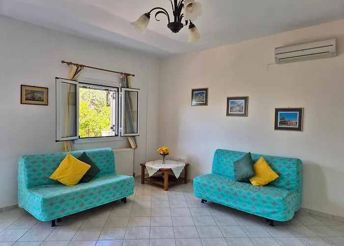 Marina House 아파트