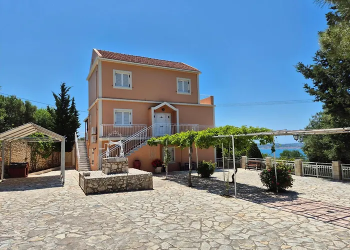 Marina House 아파트 Fársa