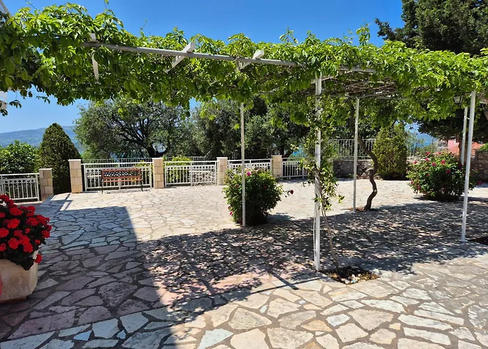 아파트 Marina House Fársa