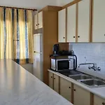 Marina House Apartament *